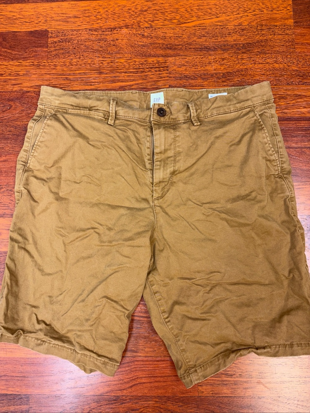 Gap Essential Khaki 10" Shorts Men Size 34
